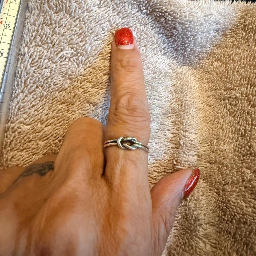 James Avery Original Lovers' Knot Ring